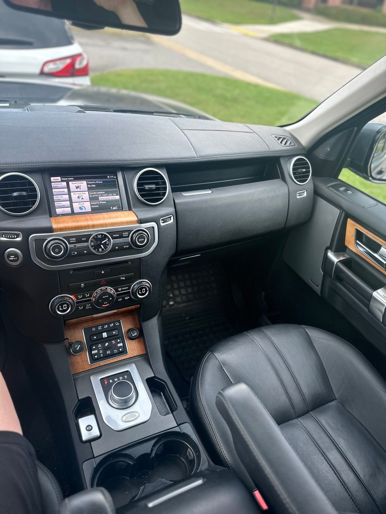 2015 Land Rover LR4 - 2015 LR4 W/ 500 miles on new engine - Used - VIN SALAG2V65FA761675 - 103,000 Miles - 6 cyl - 4WD - Automatic - SUV - Gray - Centerport, NY 11721, United States