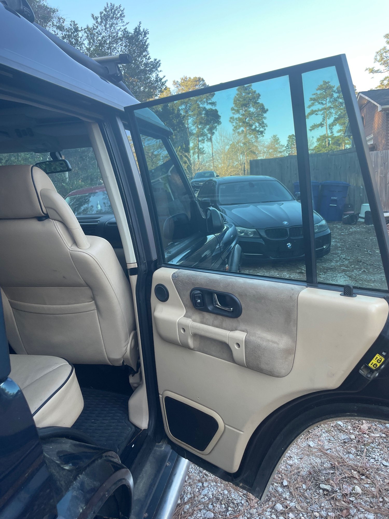2004 Land Rover Discovery - 04 Disco 2; Needs engine work; lots of upgrades - Used - VIN SALTY19464A86 - 112,000 Miles - 8 cyl - 4WD - Automatic - SUV - Blue - Aiken, SC 29803, United States