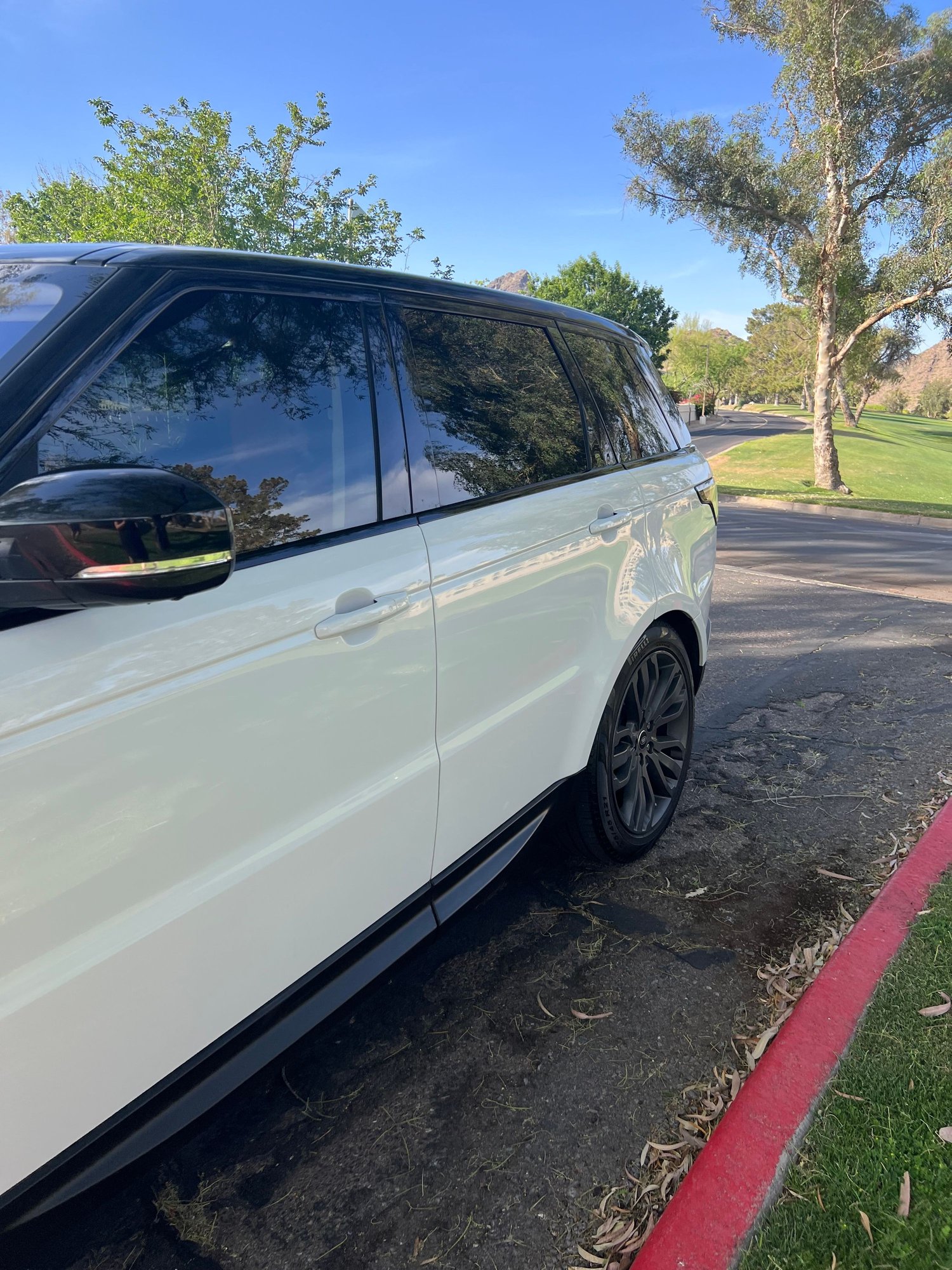 2017 Land Rover Range Rover Sport - 2017 Range Rover Sport Supercharged Dynamic 5.0L - Used - VIN SALWR2FE3HA148494 - 46,000 Miles - 4WD - Automatic - SUV - White - Phoenix, AZ 85018, United States