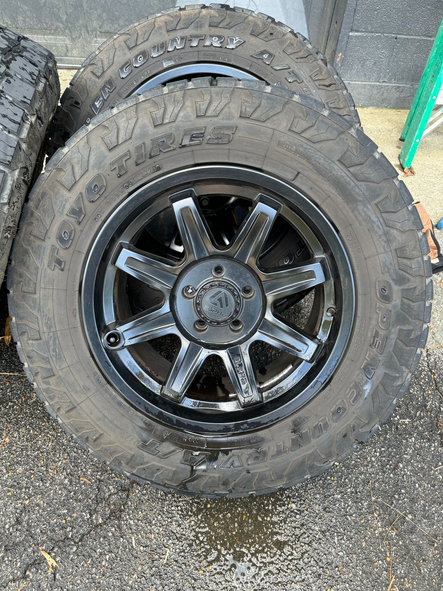 Wheels and Tires/Axles - Alpha Equipt Command Wheels 18x9 - Land Rover LR4 - Used - 2010 to 2016 Land Rover LR4 - Birmingham, AL 35243, United States