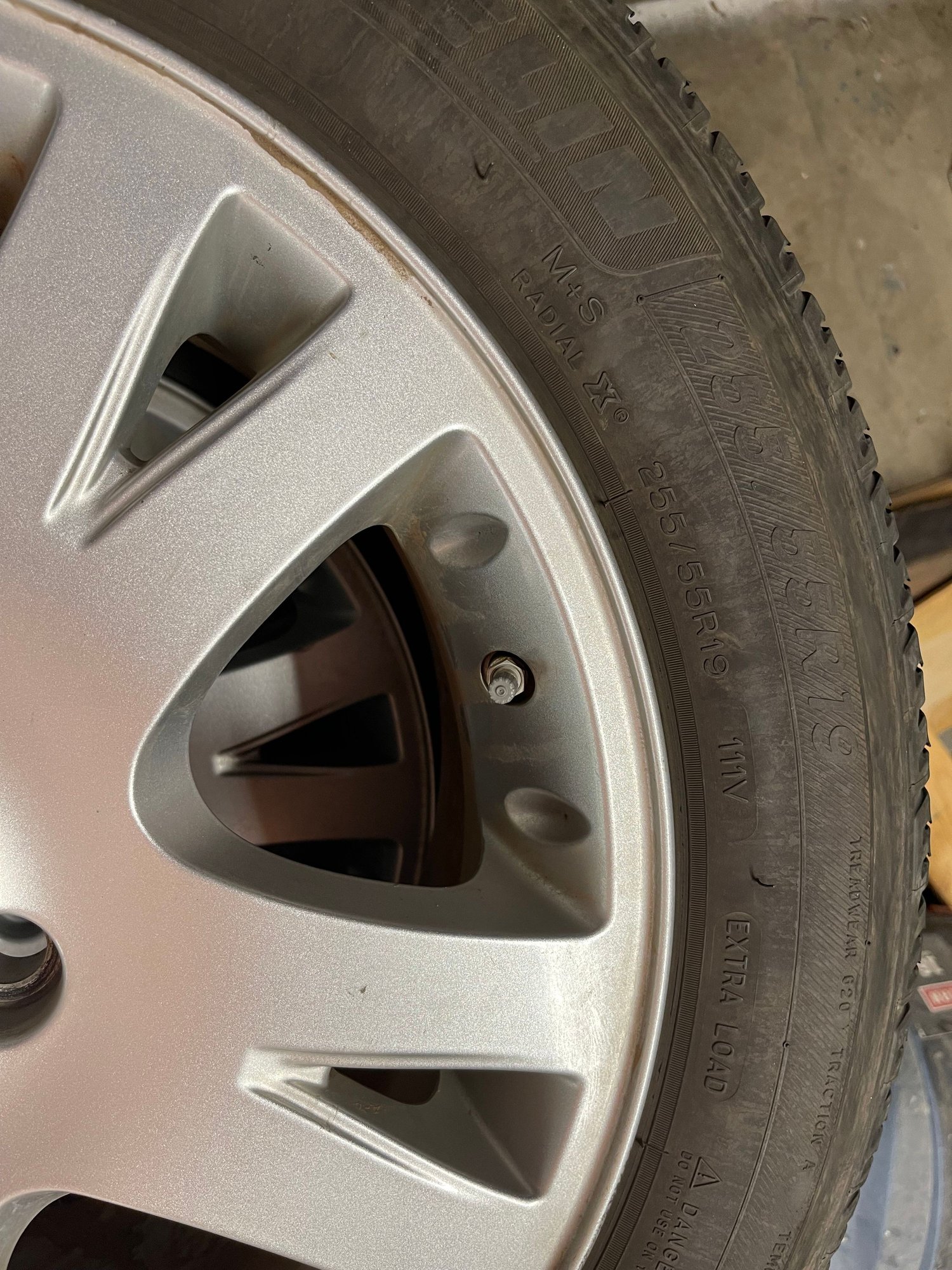 Wheels and Tires/Axles - 19 in Range Rover Sport wheels with tires - Used - 2005 to 2009 Land Rover LR3 - Chico, CA 95928, United States