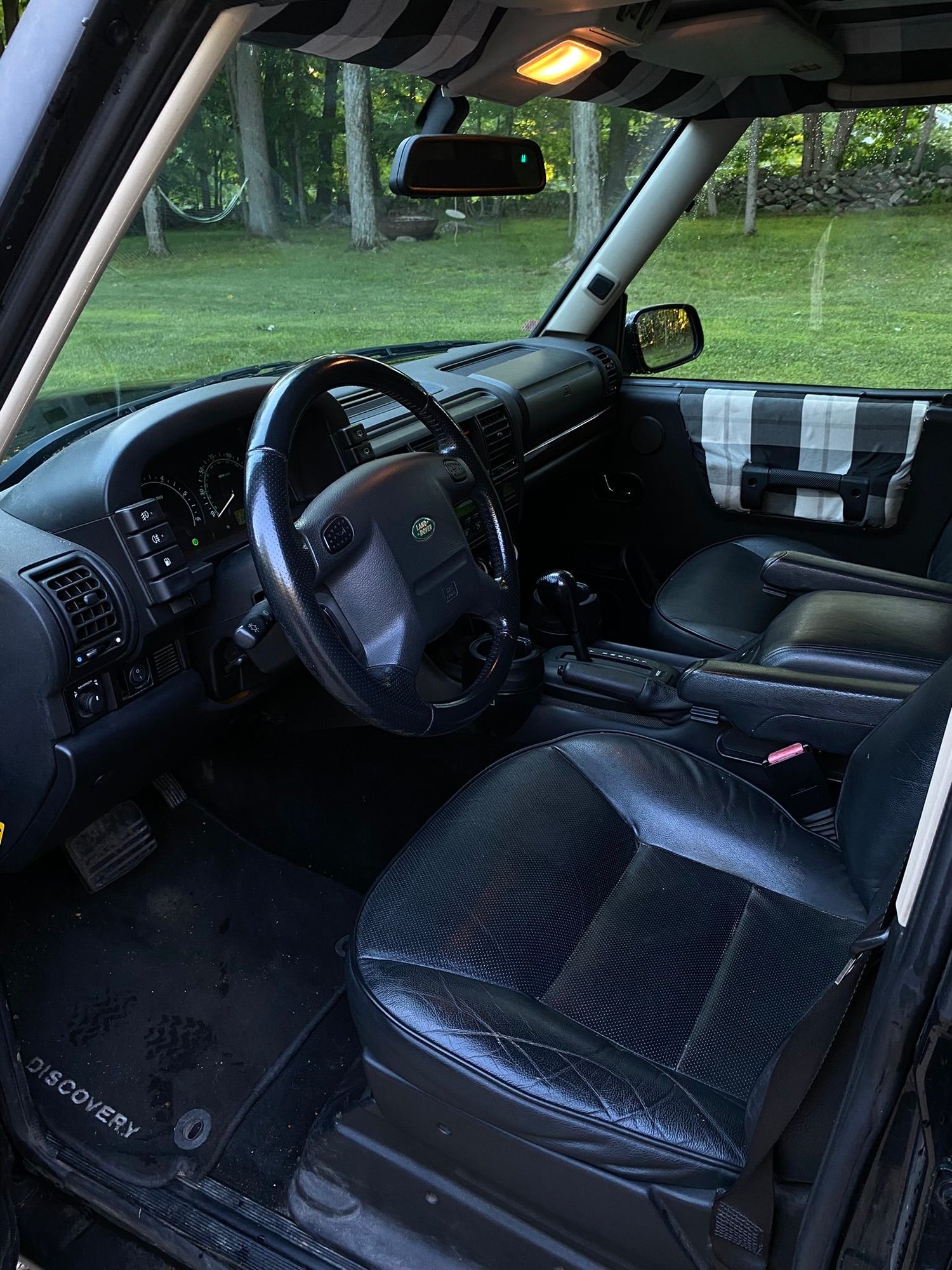 2003 Land Rover Discovery - 2003 LR Discovery 2 SE7 Camper - Used - VIN (will add)....... - 127,600 Miles - 8 cyl - 4WD - Automatic - SUV - Black - New Milford, CT 06776, United States