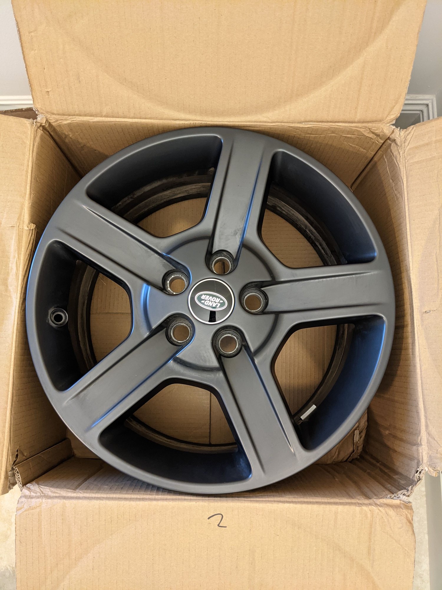 Wheels and Tires/Axles - 2021 Defender 18 alloy takeoffs - Used - 2020 to 2021 Land Rover Defender 110 - Pass Christian, MS 39571, United States