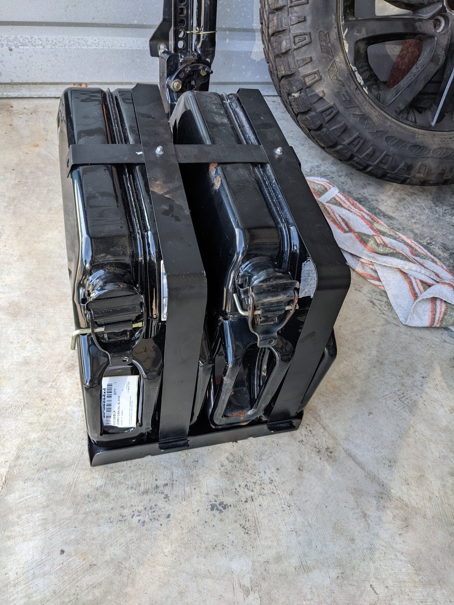 Accessories - Roof rack accessories - tred pro, jerry cans, hi-lift - Used - 1960 to 2023 Land Rover All Models - Pass Christian, MS 39571, United States