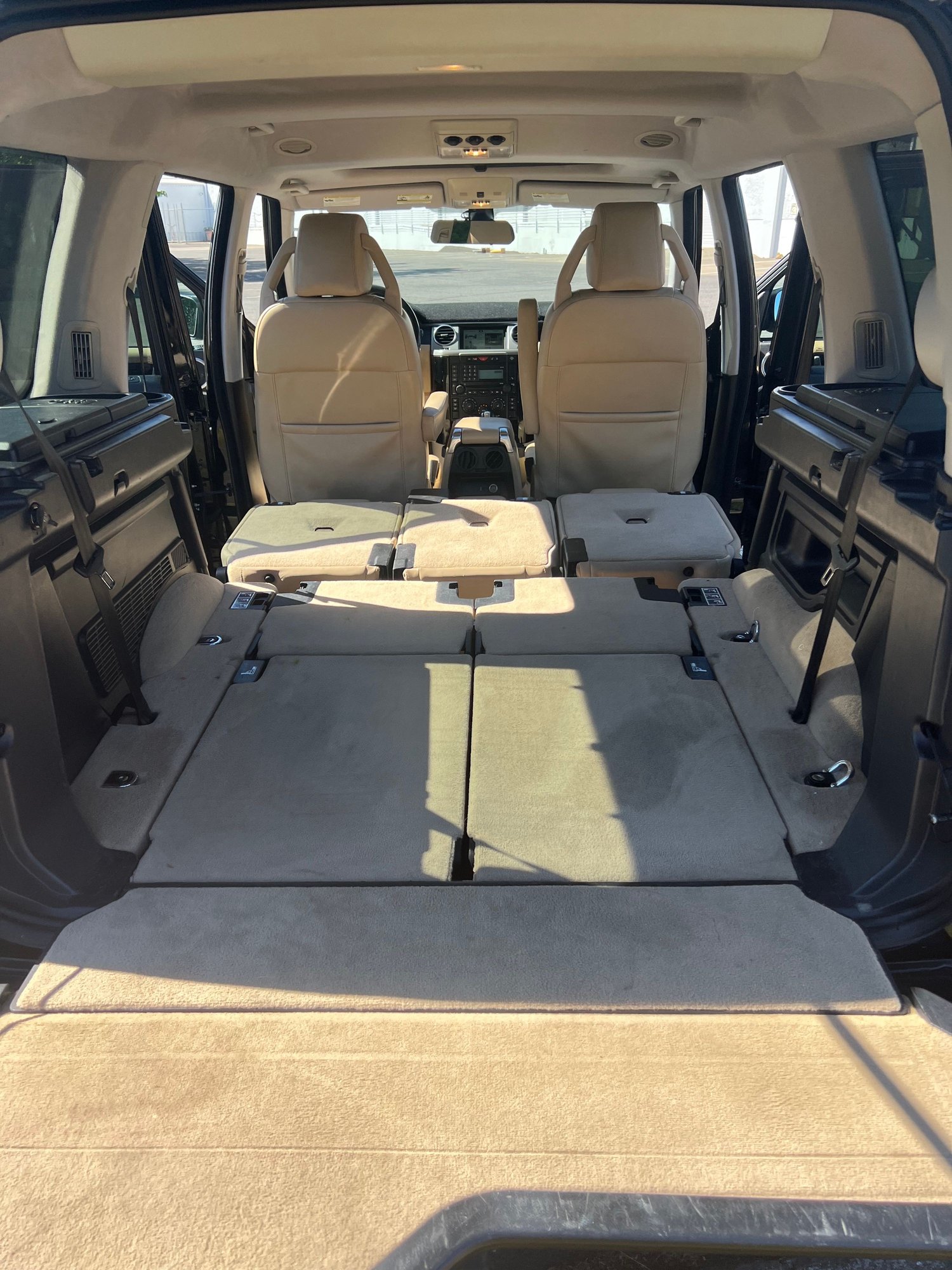 2008 Land Rover LR3 - 2008 Land Rover LR3 HSE (Portland Oregon) - Used - VIN SALAG25438A477088 - 174,311 Miles - 8 cyl - 4WD - Automatic - SUV - Black - Portland, OR 97229, United States