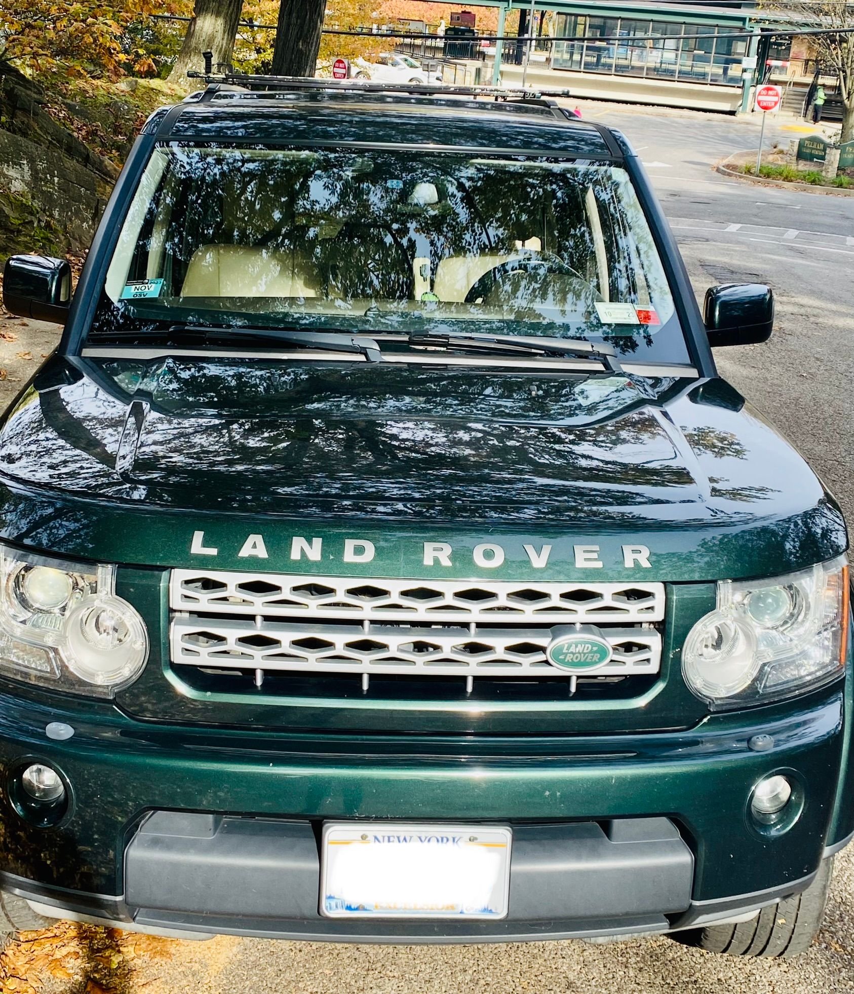 2011 Land Rover LR4 - 2011 LR4 HSE Galway Green - Used - VIN SALAG2D49BA568357 - 158,000 Miles - 8 cyl - 4WD - Automatic - SUV - Other - Pelham, NY 10803, United States