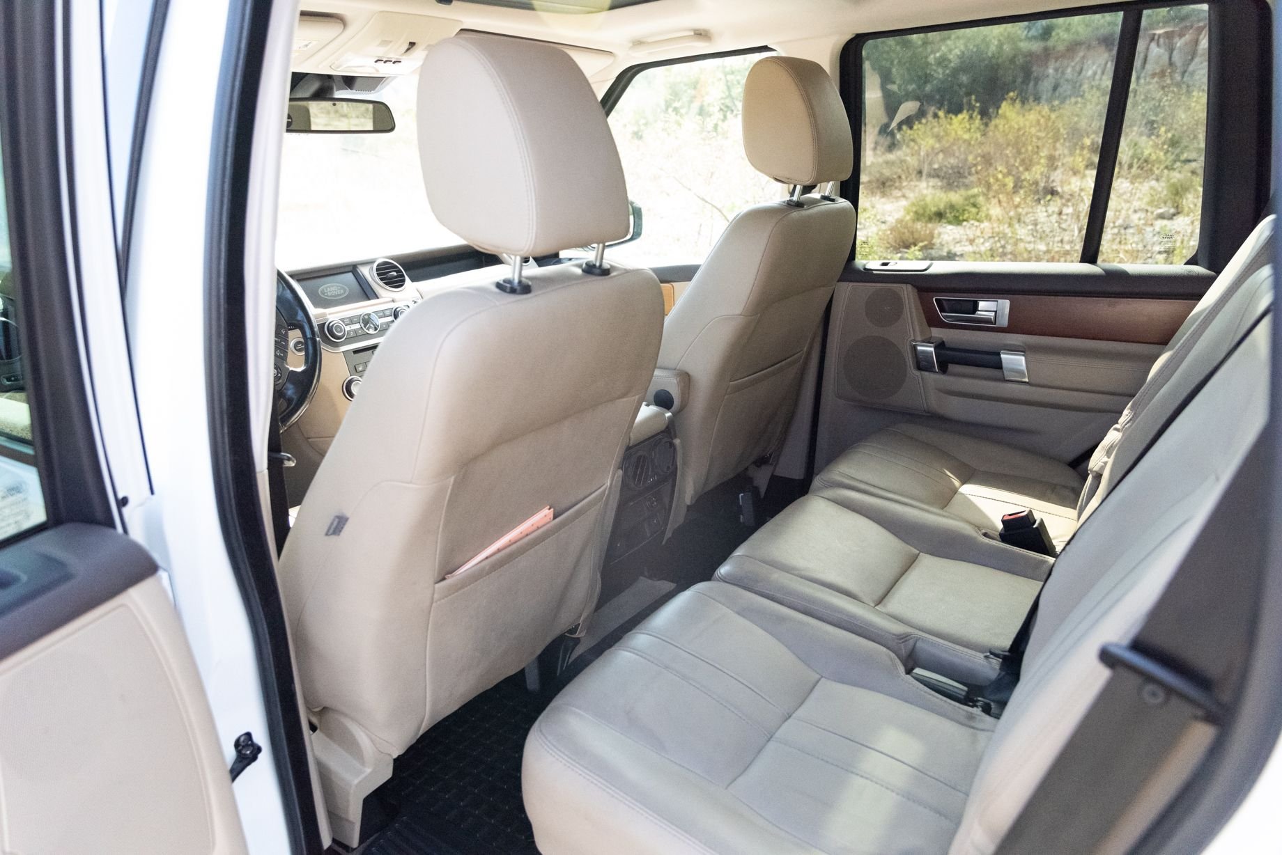2016 Land Rover LR4 - 2016 LR4 Base - Used - VIN SALAC2V60GA840149 - 58,222 Miles - 6 cyl - 4WD - Automatic - SUV - White - Ladera Ranch, CA 92694, United States