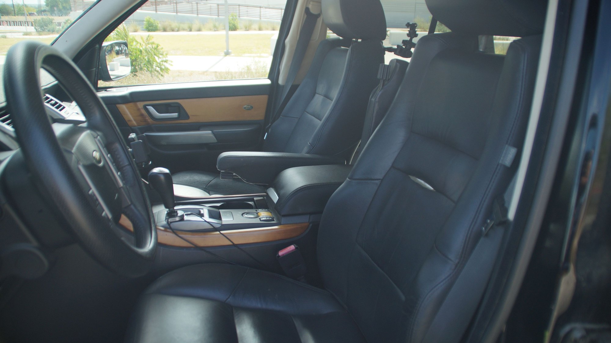2006 Land Rover Range Rover Sport - FS:  2006 Land Rover Range Rover Sport HSE, lifted - Used - VIN SALSF254X6A916226 - 174,500 Miles - 8 cyl - 4WD - Automatic - SUV - Black - Austin, TX 78723, United States