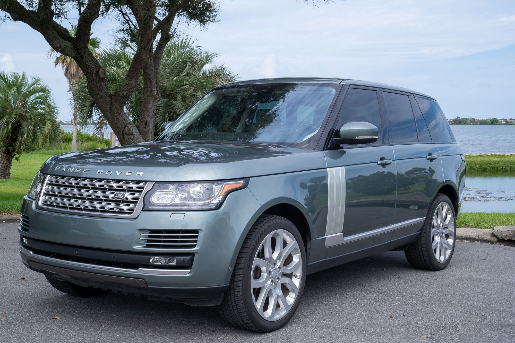 2017 Land Rover Range Rover - 2017 Range Rover, Td6, CPO, high option car - Used - VIN SALGS2FK8HA341349 - Satellite Beach, FL 32937, United States