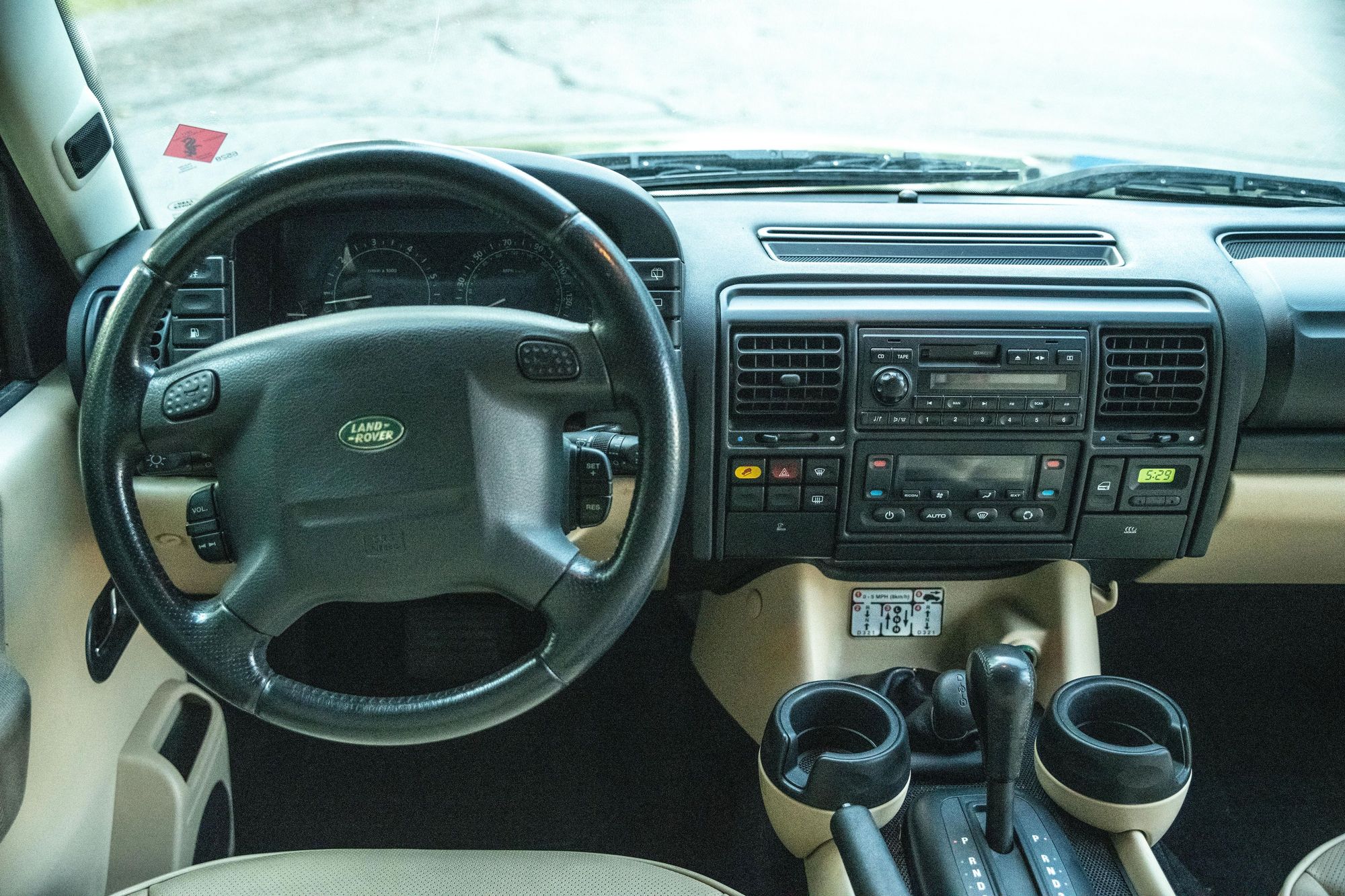 2003 Land Rover Discovery - 2003 Rover Discovery S7 - New Engine - Used - VIN SALTK16423A807182 - 113,500 Miles - 8 cyl - AWD - Automatic - SUV - Black - Antioch, IL 60002, United States