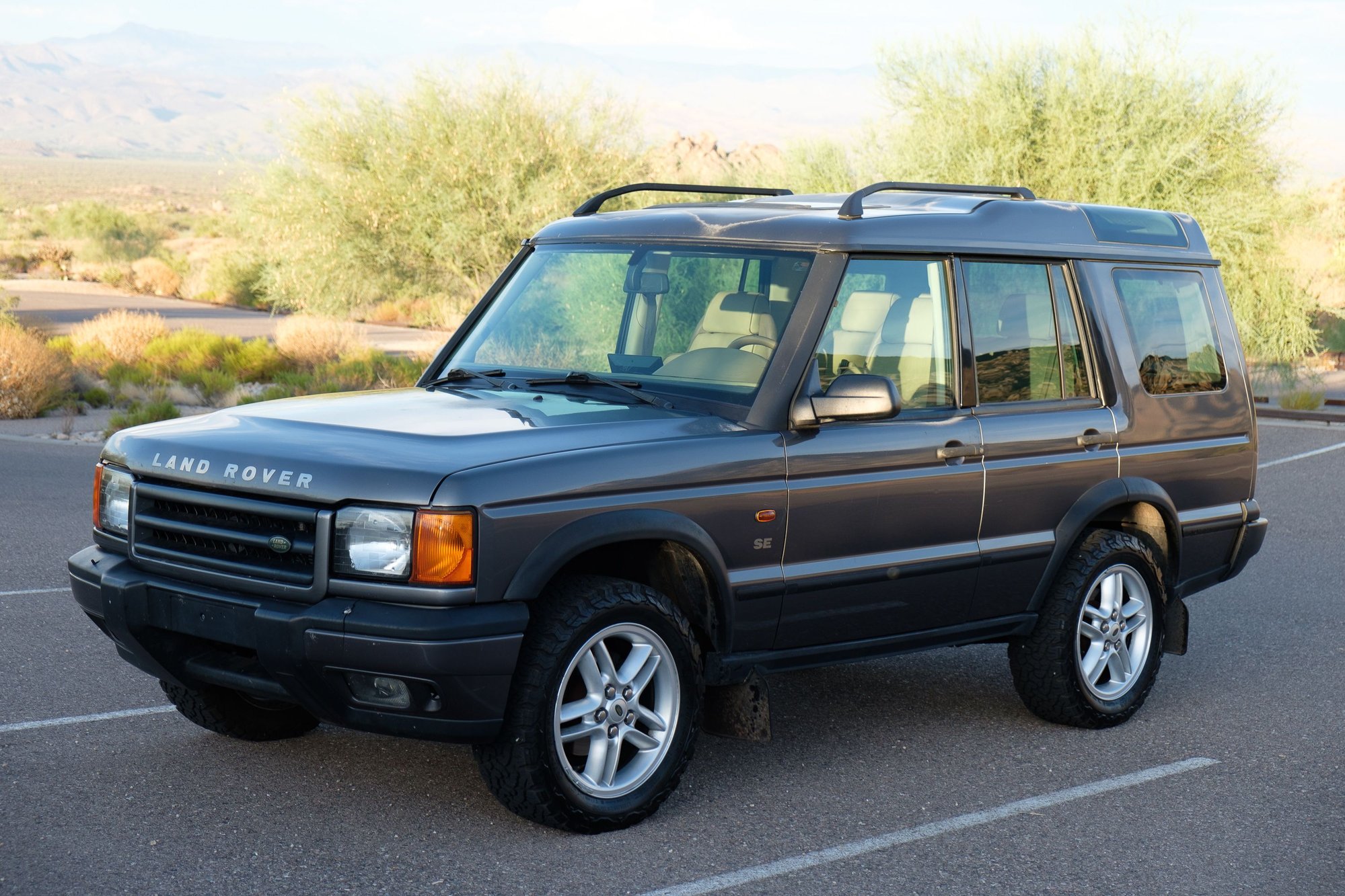 2002 Land Rover Discovery - 2002 Discovery 2 SE - 86k Miles - Used - VIN SALTY15482A741817 - 86,060 Miles - 8 cyl - 4WD - Automatic - SUV - Gray - Scottsdale, AZ 85260, United States