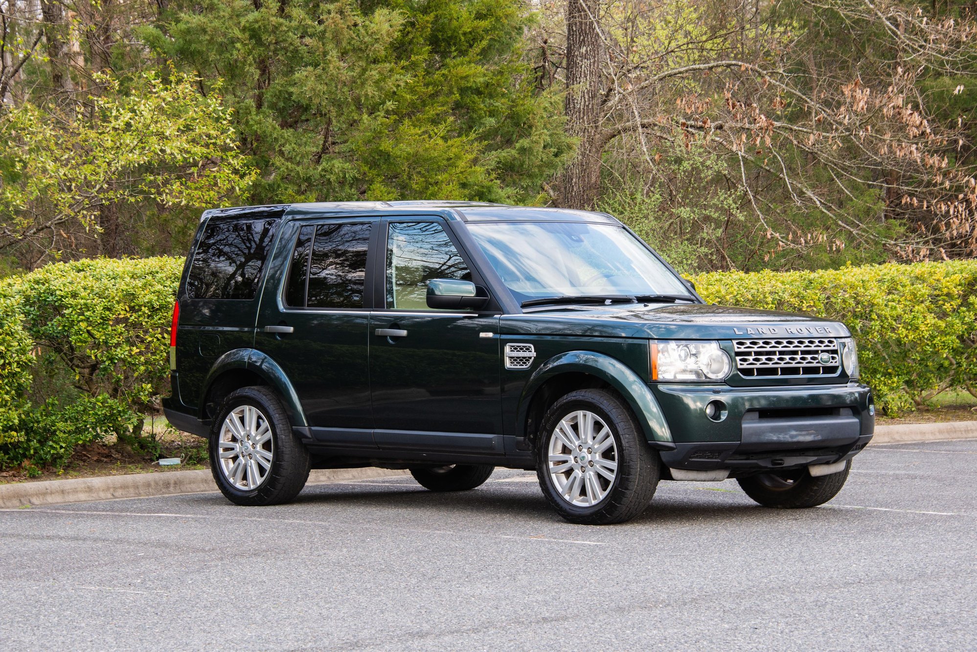 2011 Land Rover LR4 - For sale: 2011 LR4 HSE - Used - VIN SALAG2D46BA565934 - 168,500 Miles - 8 cyl - 4WD - Automatic - SUV - Other - Charlotte, NC 28202, United States