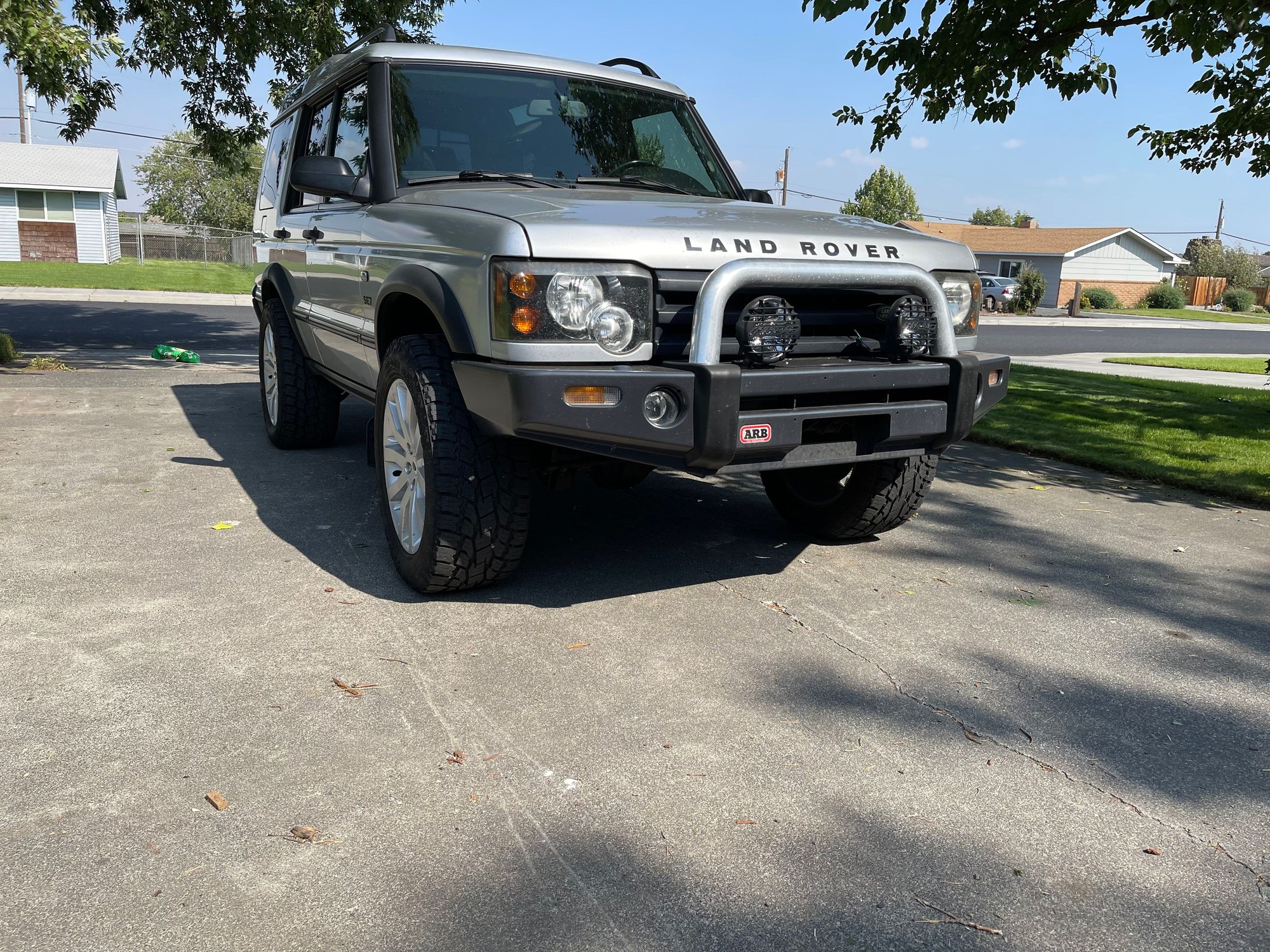 2003 Land Rover Discovery - Awesome lifted Disco - Used - VIN SALTW16473A772885 - 160,000 Miles - 8 cyl - 4WD - Automatic - SUV - Silver - Moses Lake, WA 98837, United States