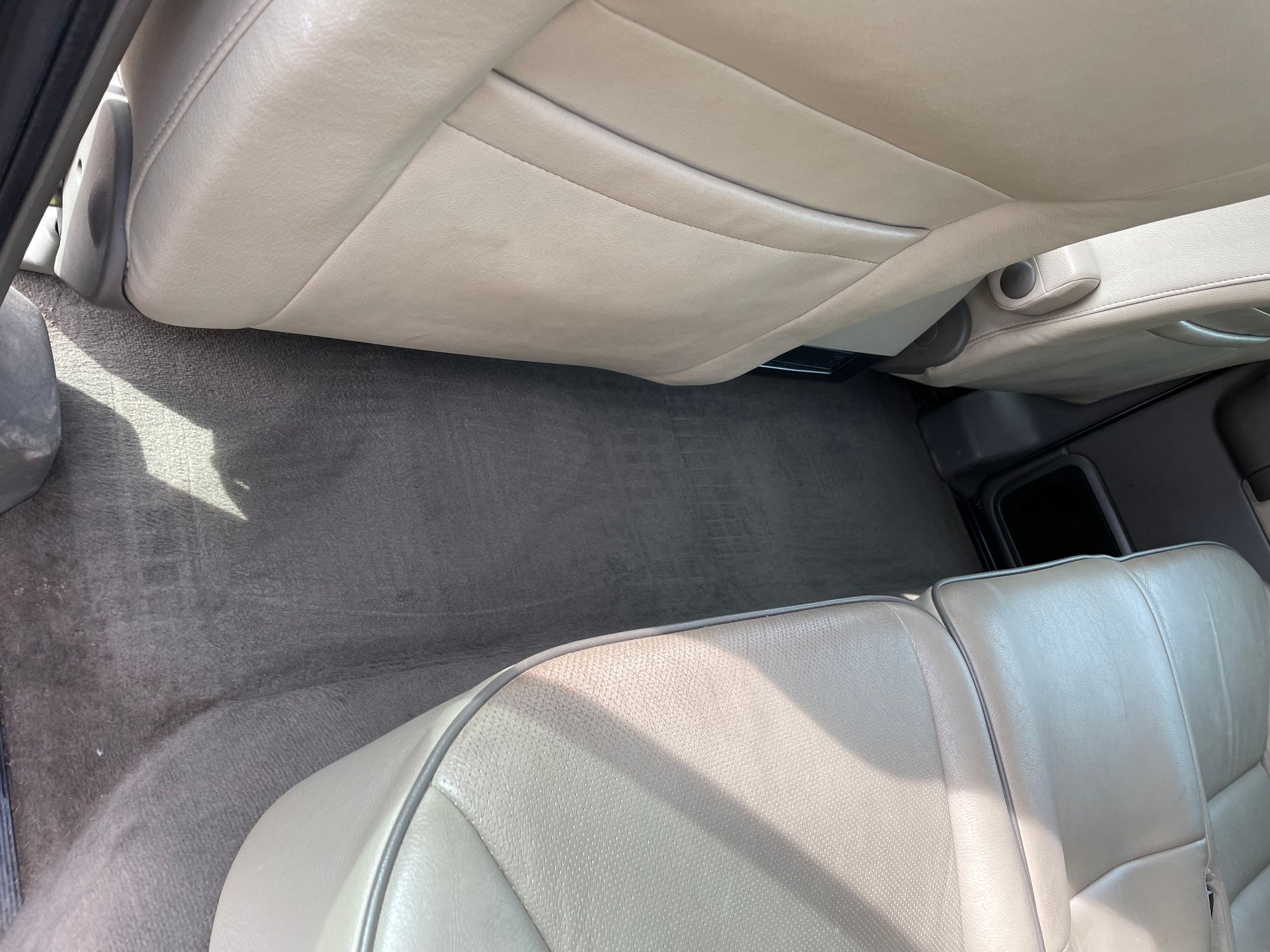 2004 Land Rover Discovery - 2004 Discovery (Original Owner/ Turner Engineering Engine) - Used - VIN Salty194x4a865911 - 120,000 Miles - 8 cyl - 4WD - Automatic - SUV - Other - La Grange, IL 60526, United States