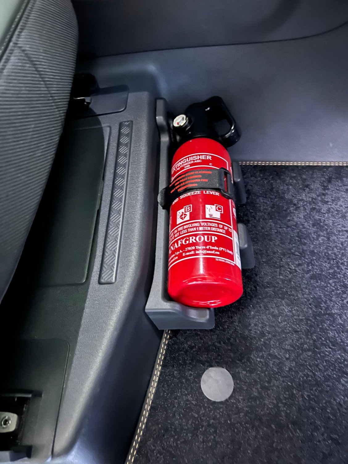Fire Extinguisher Mount Point? Land Rover Forums Land Rover