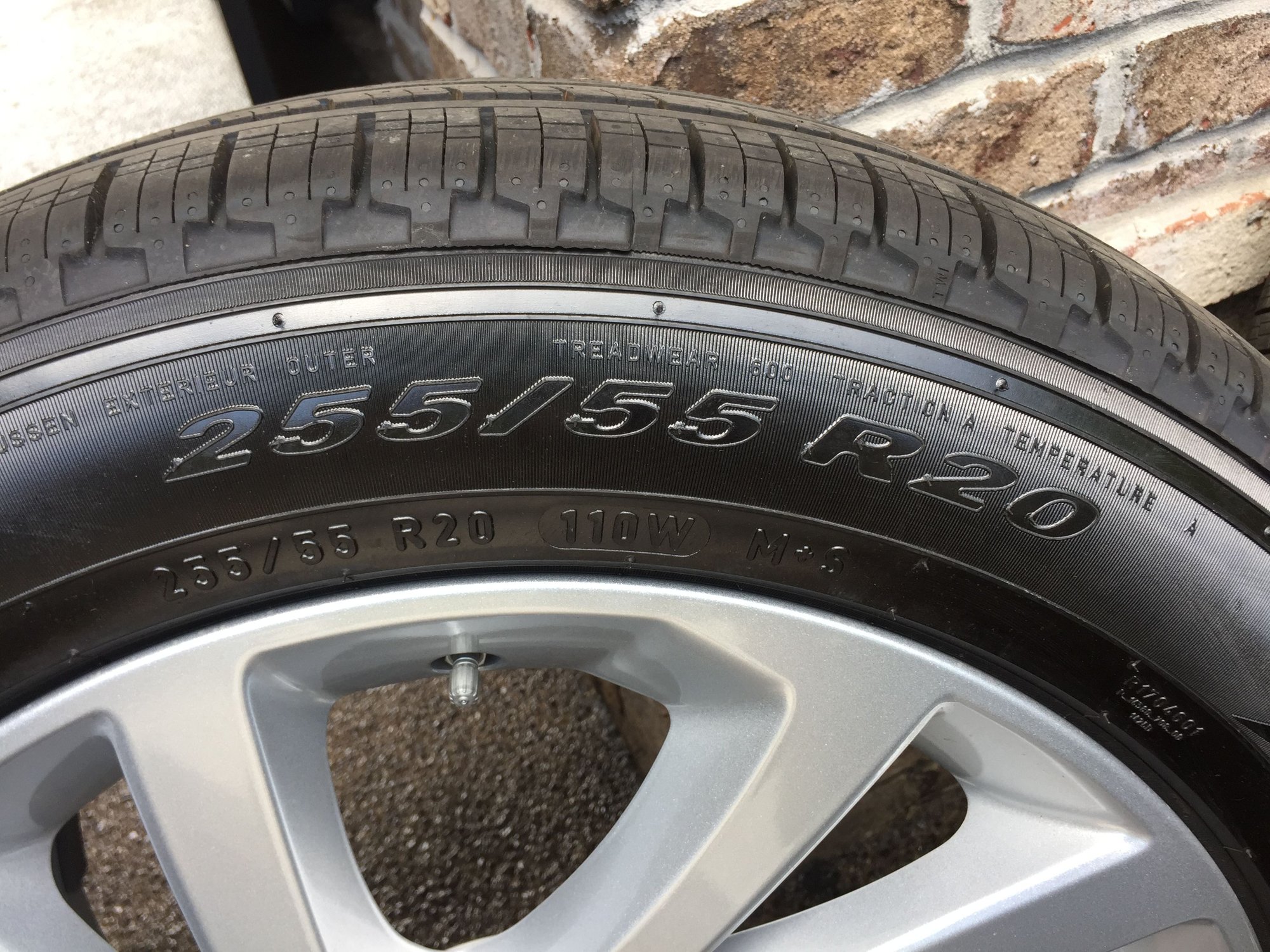 Wheels and Tires/Axles - 2019 Discovery Wheels and Tires (New) - New - 2017 to 2024 Land Rover Discovery - Knoxville, TN 37922, United States