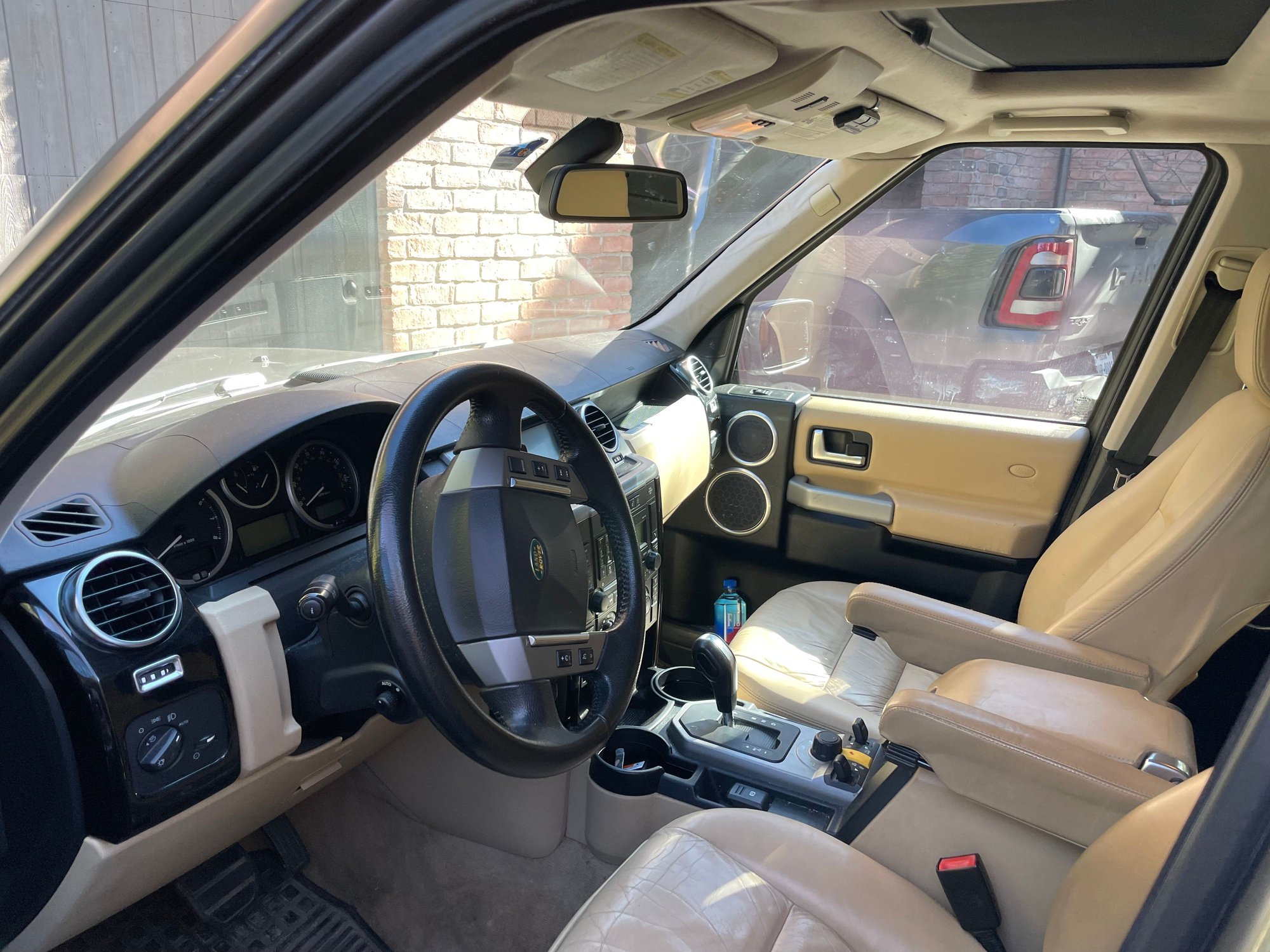 2008 Land Rover LR3 - 2008 LR3 Loaded! Original owner. 194k mi. - Used - VIN SALAG25498A478391 - 194,247 Miles - 8 cyl - 4WD - Automatic - SUV - Gray - Dallas, TX 75230, United States