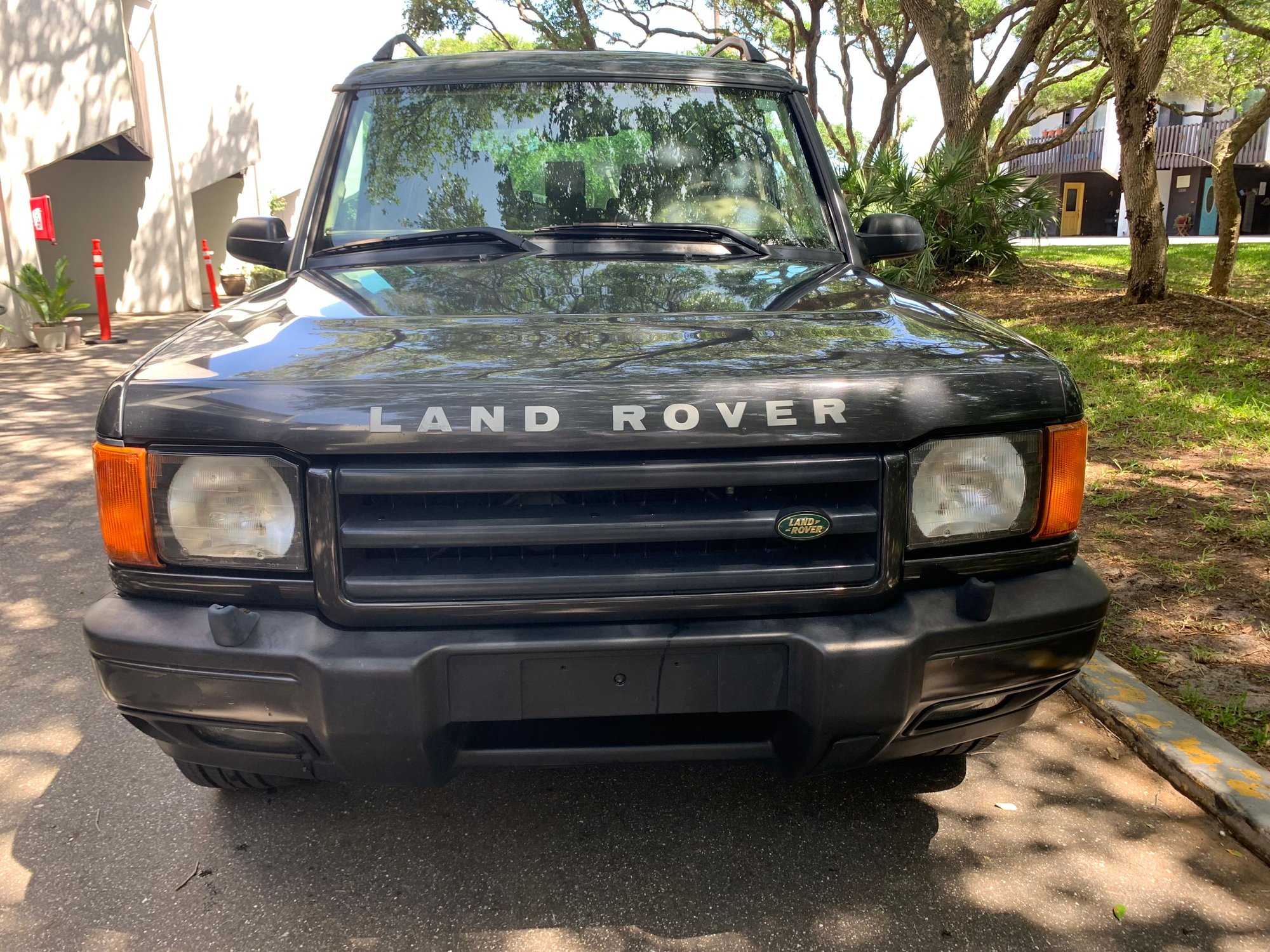 2000 Land Rover Discovery - 2000 Land Rover Discovery II - Used - VIN SALTY1240YAX73790 - 168,332 Miles - 8 cyl - AWD - Automatic - SUV - Gray - Bristol, TN 37620, United States