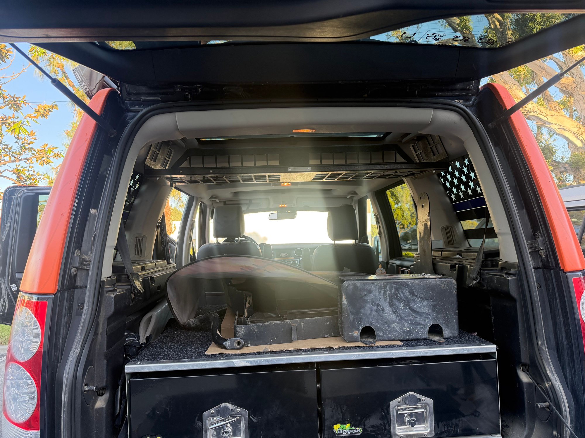 2013 Land Rover LR4 - Heavily modified HD 2013 LR4 for sale, blown engine... - Used - VIN SALAG2D42DA699584 - 8 cyl - 4WD - Automatic - SUV - Orange - Huntington Beach, CA 92649, United States