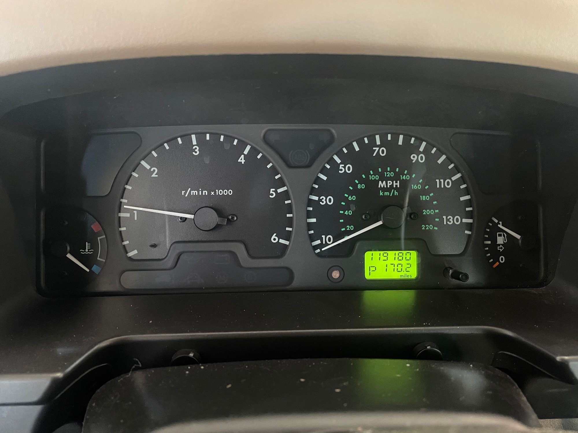 2001 Land Rover Discovery - 2001 Discovery 2 SE - Modified - Used - VIN SALTY12481A702020 - 119,500 Miles - 8 cyl - 4WD - Automatic - SUV - Red - Beaver, PA 15009, United States