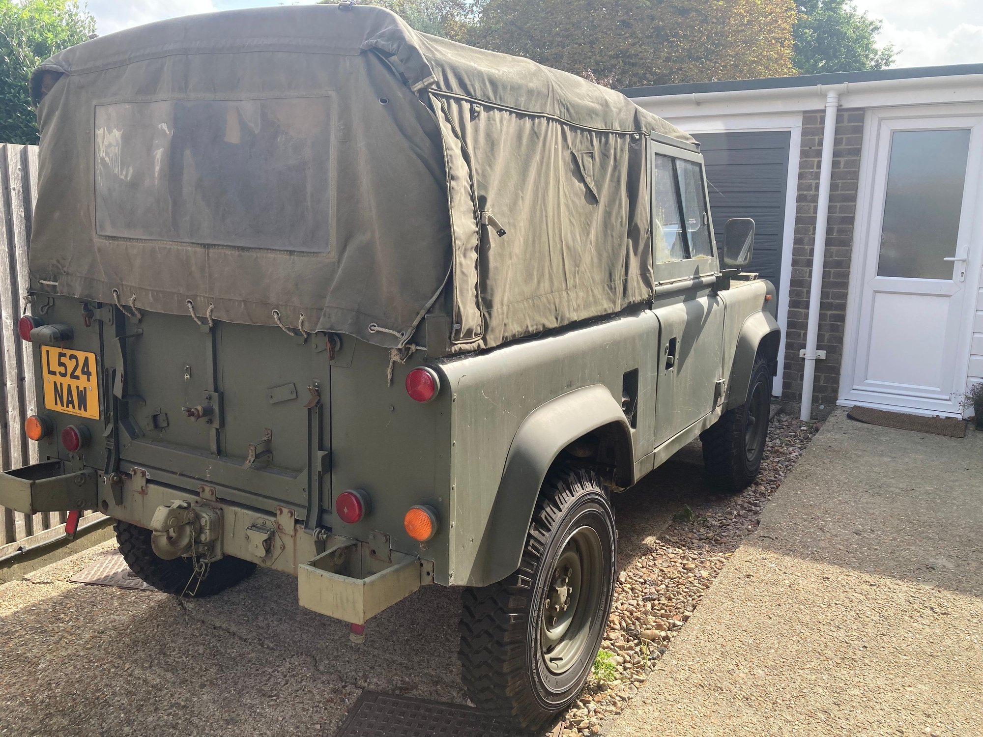 1994 Land Rover Defender 90 - Ex-army Land Rover 90 - Used - VIN SALLDVAC7LA938508 - 25,093 Miles - 4 cyl - 4WD - Manual - Convertible - Other - Ringmer BN85JU, United Kingdom