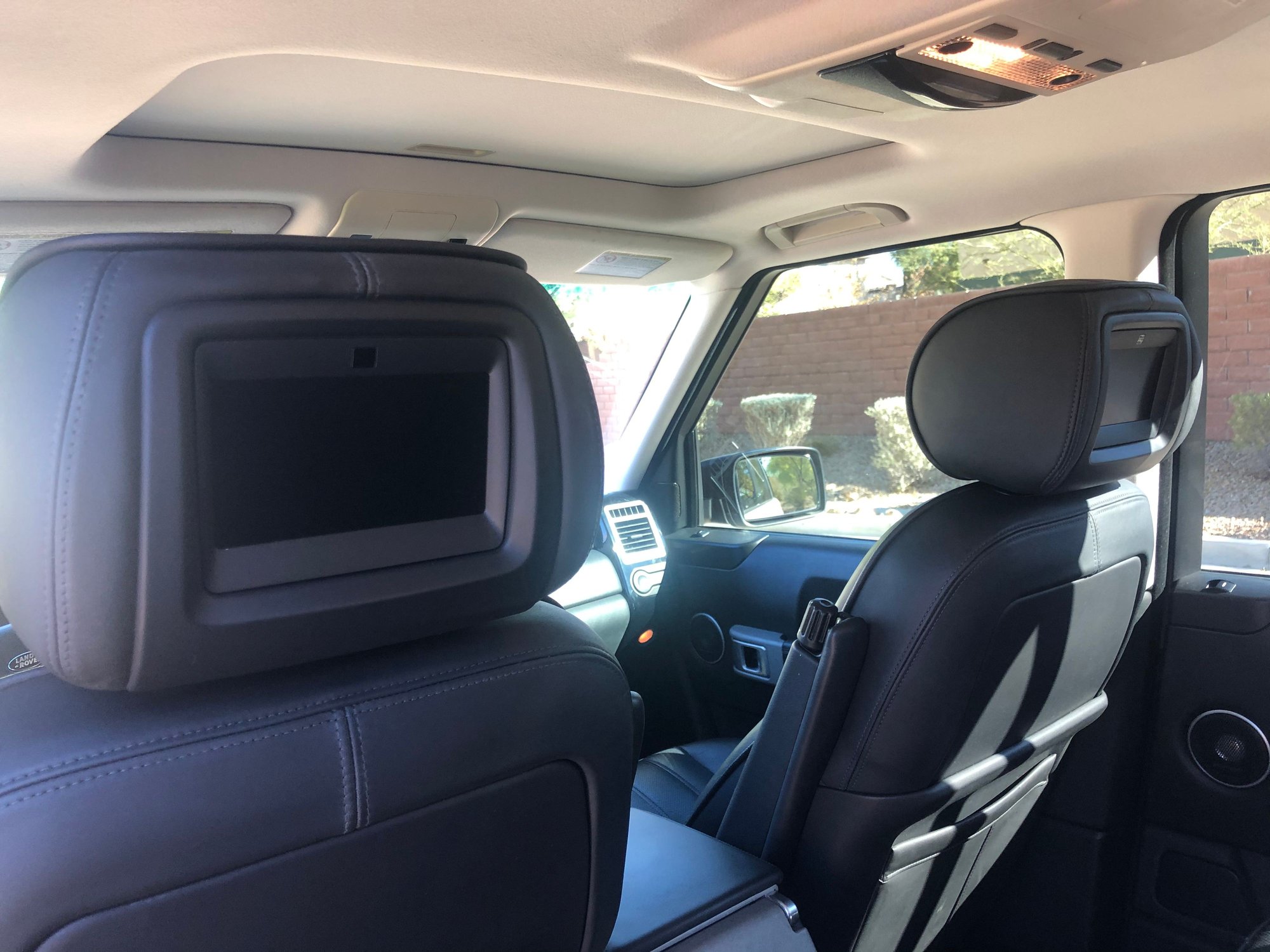 2006 Land Rover Range Rover - SUPER CLEAN 2006 RR Supercharged - Used - VIN 111111111111111 - 80,500 Miles - 8 cyl - 4WD - Automatic - SUV - Silver - Las Vegas, NV 89179, United States