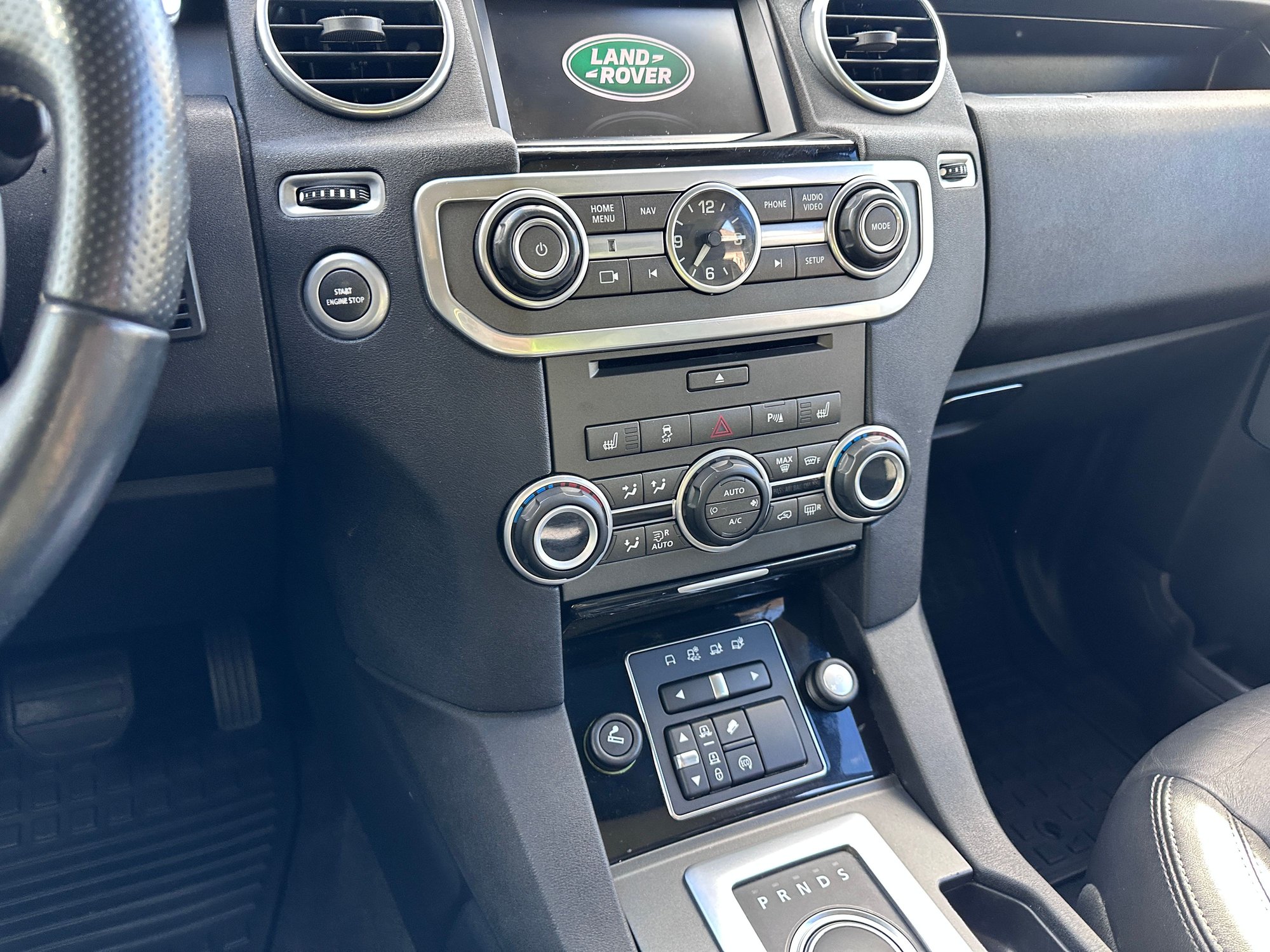 2016 Land Rover LR4 - 2016 LR4 HSE LUX (Non-HD) - Used - VIN SALAK2V68GA787980 - 121,500 Miles - 6 cyl - AWD - Automatic - SUV - Gray - Beaverton, OR 97078, United States