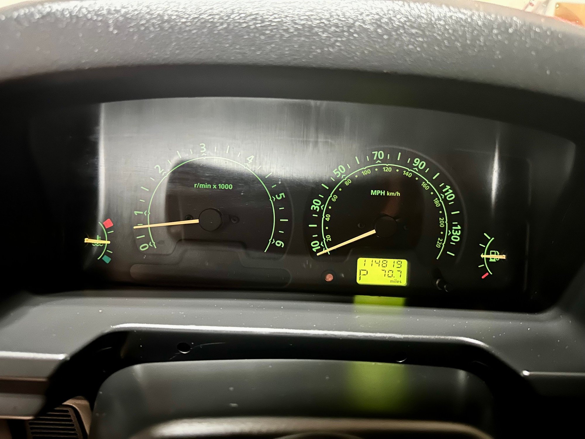 2004 Land Rover Discovery - 2004 Land River Discovery - Used - VIN SALTW19494A865677 - 115,000 Miles - 8 cyl - 4WD - Automatic - SUV - White - Normal, IL 61761, United States