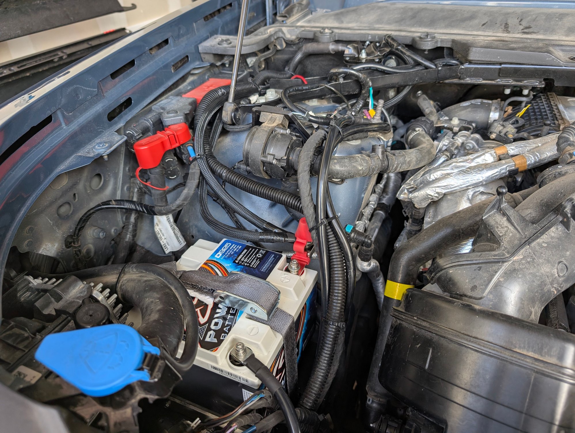 Installed battery all wired up.  I also fused the second battery.