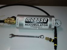 Accumulator, T fitting, electric solenoid valve