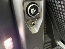 Finally installed integrated air compressor. I know there are a lot better and cheaper options available out there but wanted to keep oem look. Removing/reinstalling trims were the hardest parts and drilling holes on the panel was a bit scary but all other parts were delicate but pretty straight forward.