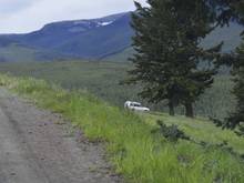 The stock Disco 1 heading down, it was the driver's 1st real 4 wheel drive trip