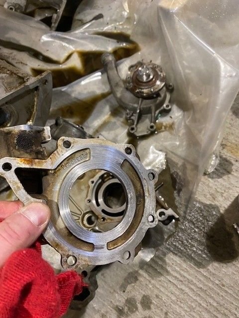 Engine - Internals - ERR6438-Engine Front Cover - Used - 1995 to 1999 Land Rover Range Rover - Carleton Place, ON K7C0G6, Canada