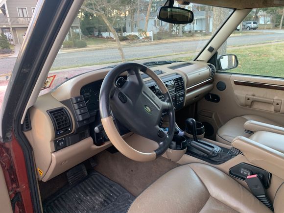 Clean interior.  Headliner cloth removed because of sag.