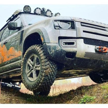 The Lucky8 hidden winch version -- which I wonder if it exists and if so how it was executed.   The inspiration for the project. 