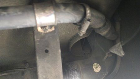 Step 11a Disconnect Breather Hose Clamp and Bracket