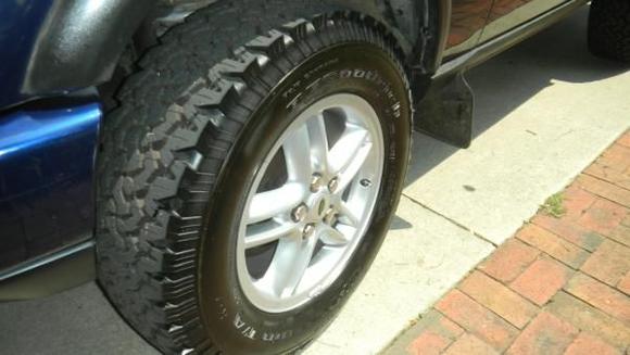 BFG All terrain TKO's 275/65/18