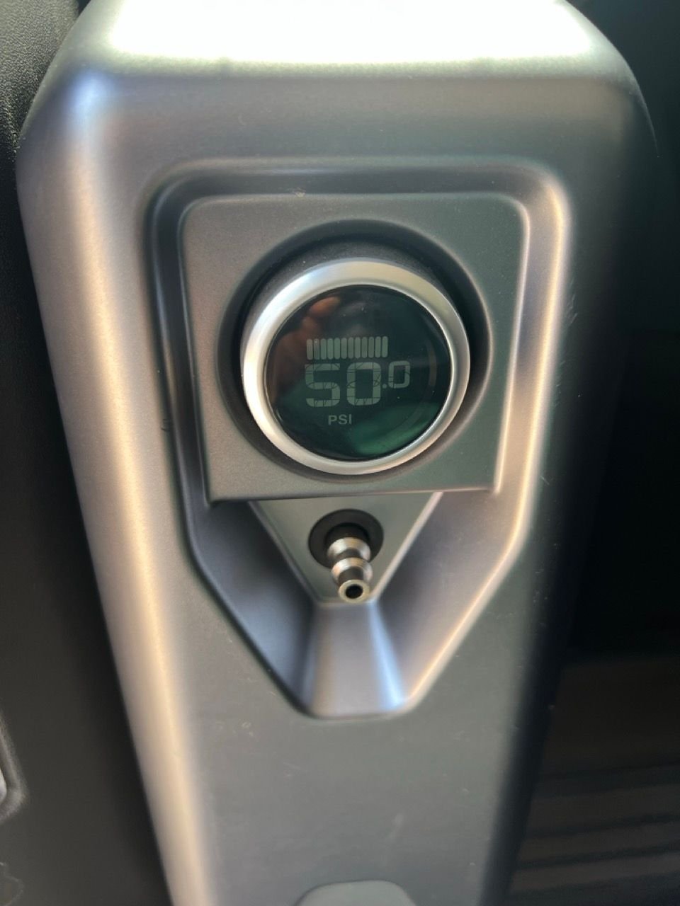 2021 Land Rover Defender - Looking For a Good Home - 2021 Defender 110 SE - Used - VIN SALEP7RU1M2041000 - 39,500 Miles - 6 cyl - AWD - Automatic - SUV - Silver - Los Gatos, CA 95033, United States