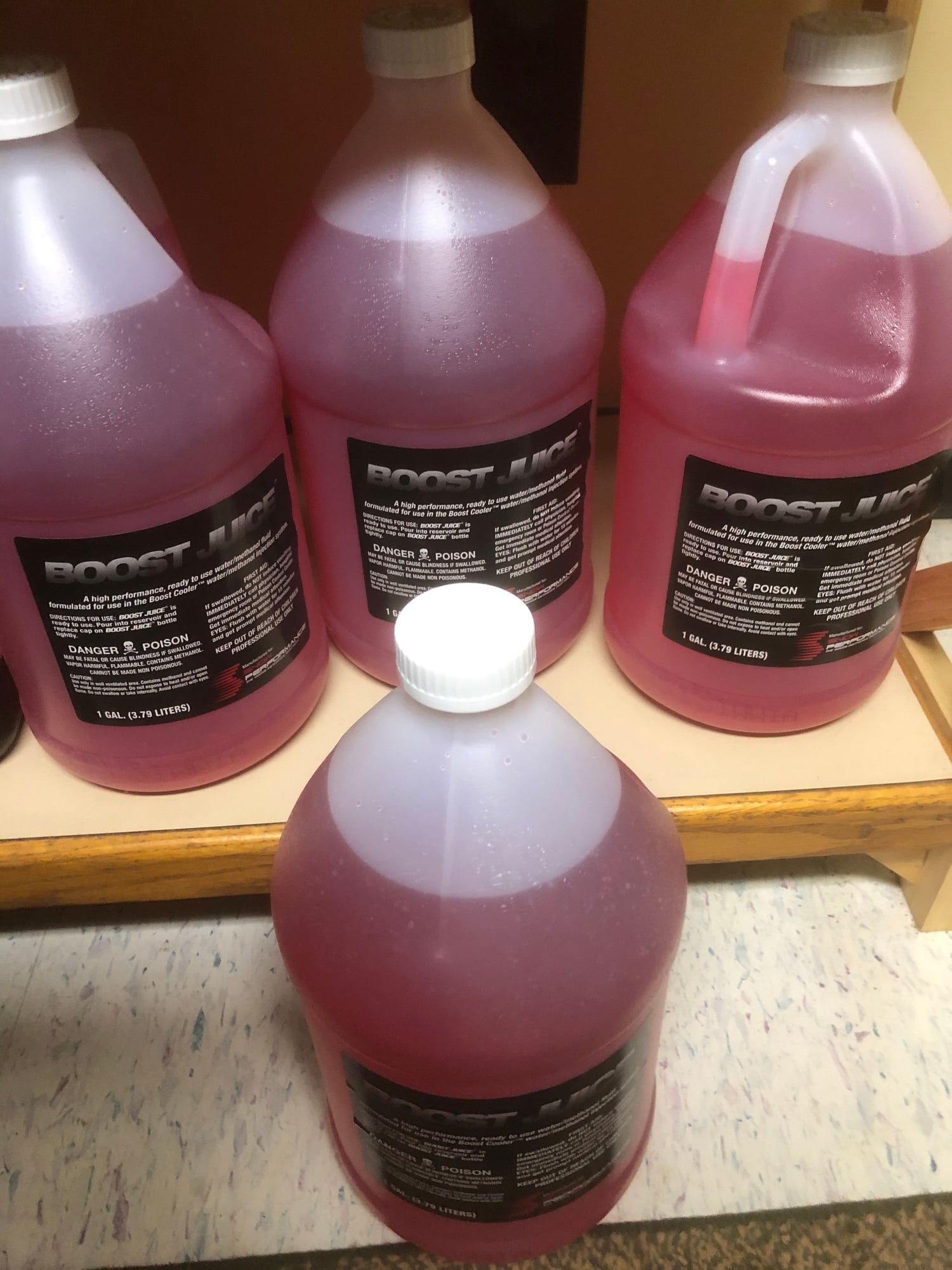 - 4 brand new boost juice - Mineola, NY 11501, United States