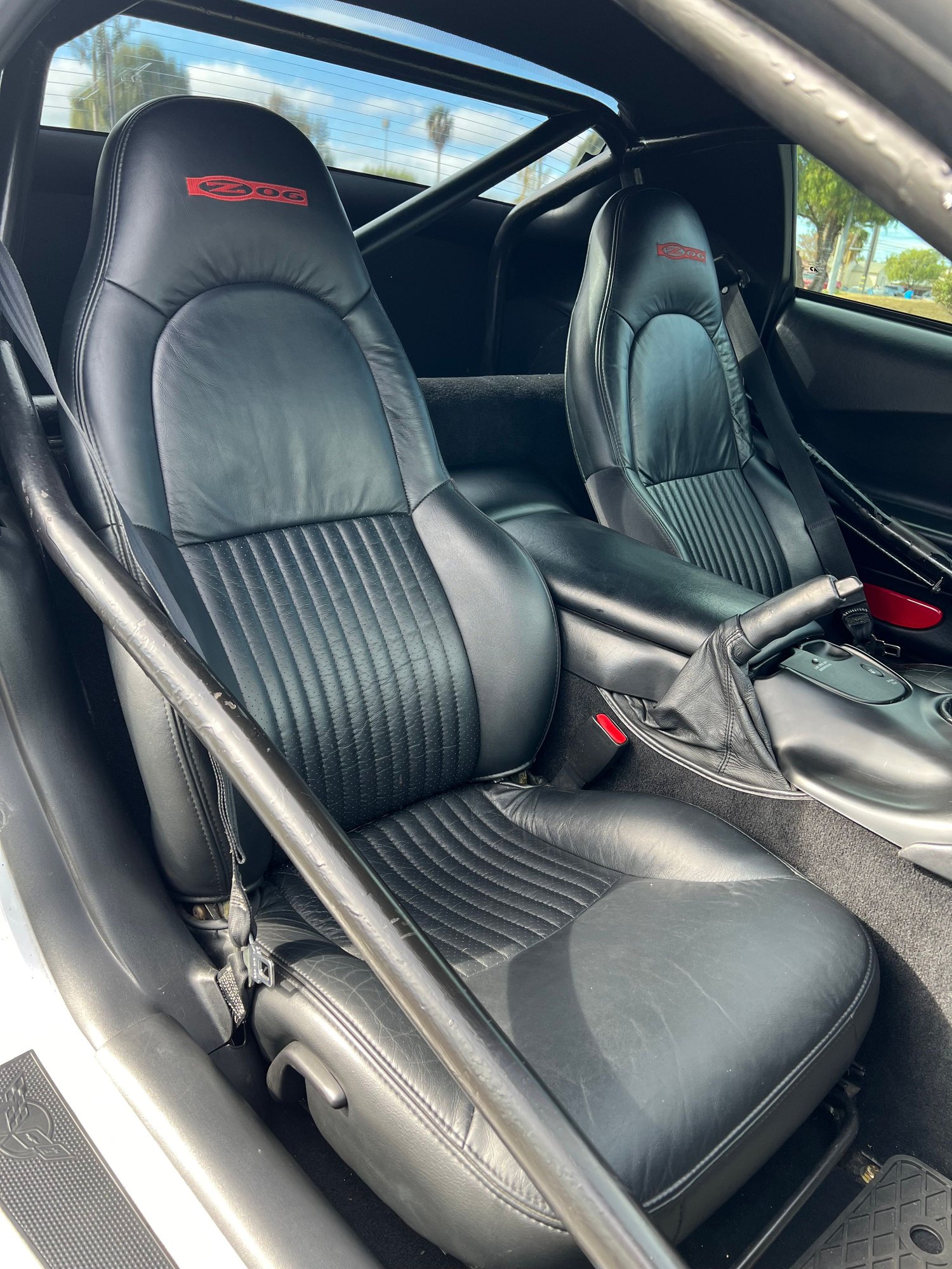 2002 Chevrolet Corvette - 2002 Chevrolet Corvette Z06 - Used - VIN 1G1YY12S425120124 - 29,567 Miles - 8 cyl - 2WD - Manual - Coupe - Silver - Newark, CA 94560, United States