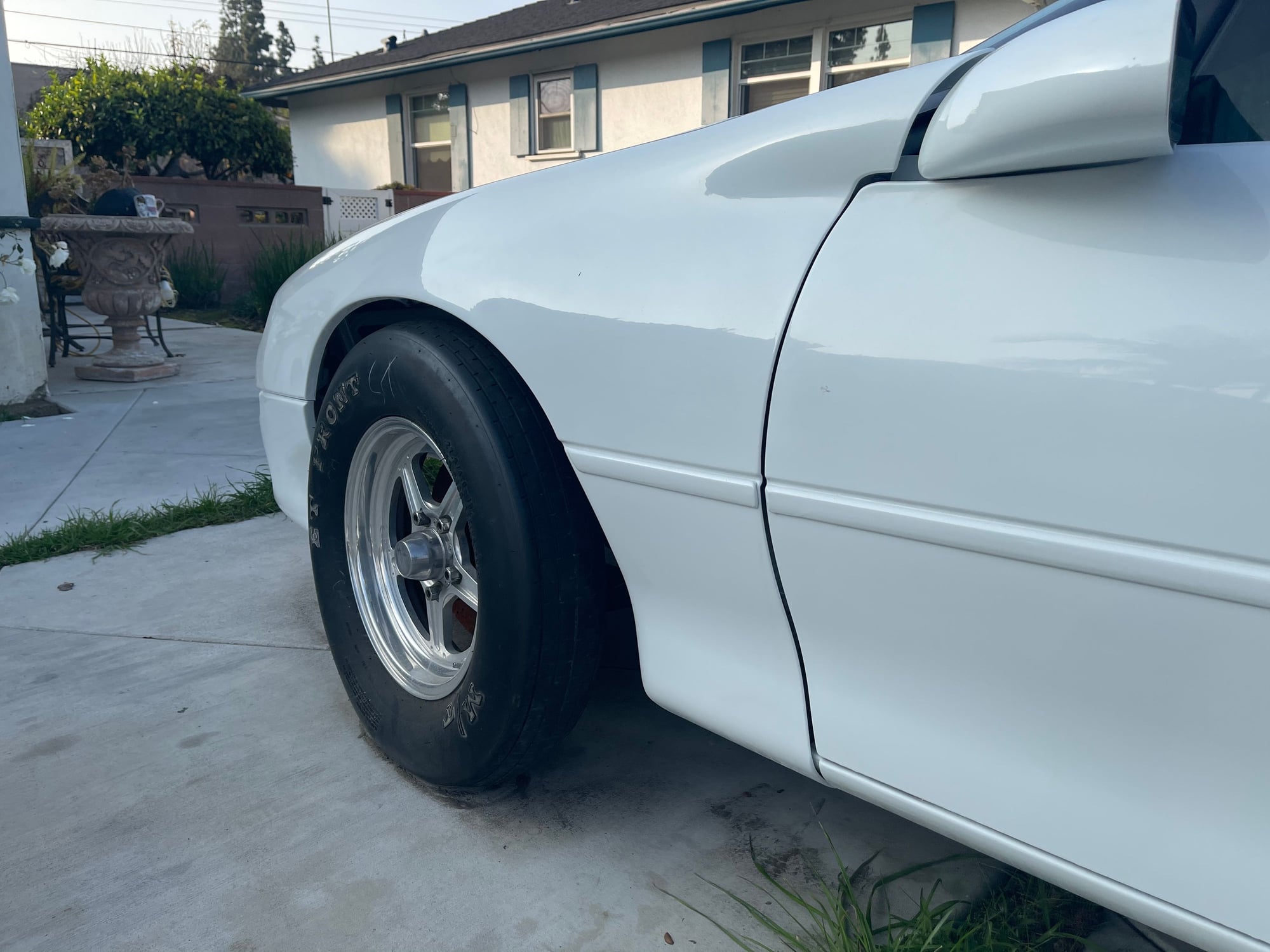 2001 Chevrolet Camaro - 2001 roller - Used - VIN 1838495947383033 - 50,000 Miles - 8 cyl - 2WD - Automatic - Coupe - White - Covina, CA 91722, United States