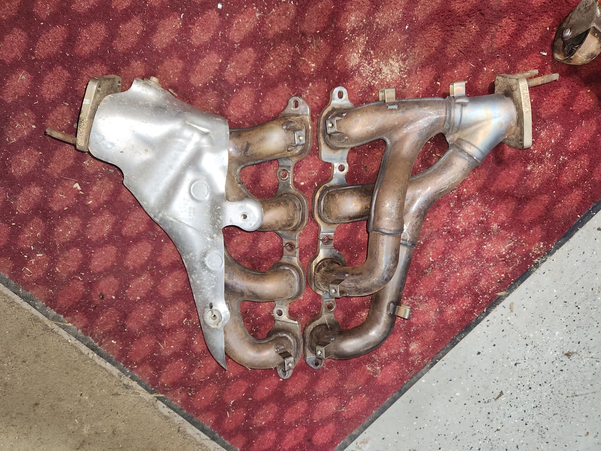 Engine - Exhaust - 2017 Camaro SS exhaust manifolds. - Used - 2016 to 2022 Chevrolet Camaro - Erie, PA 16510, United States
