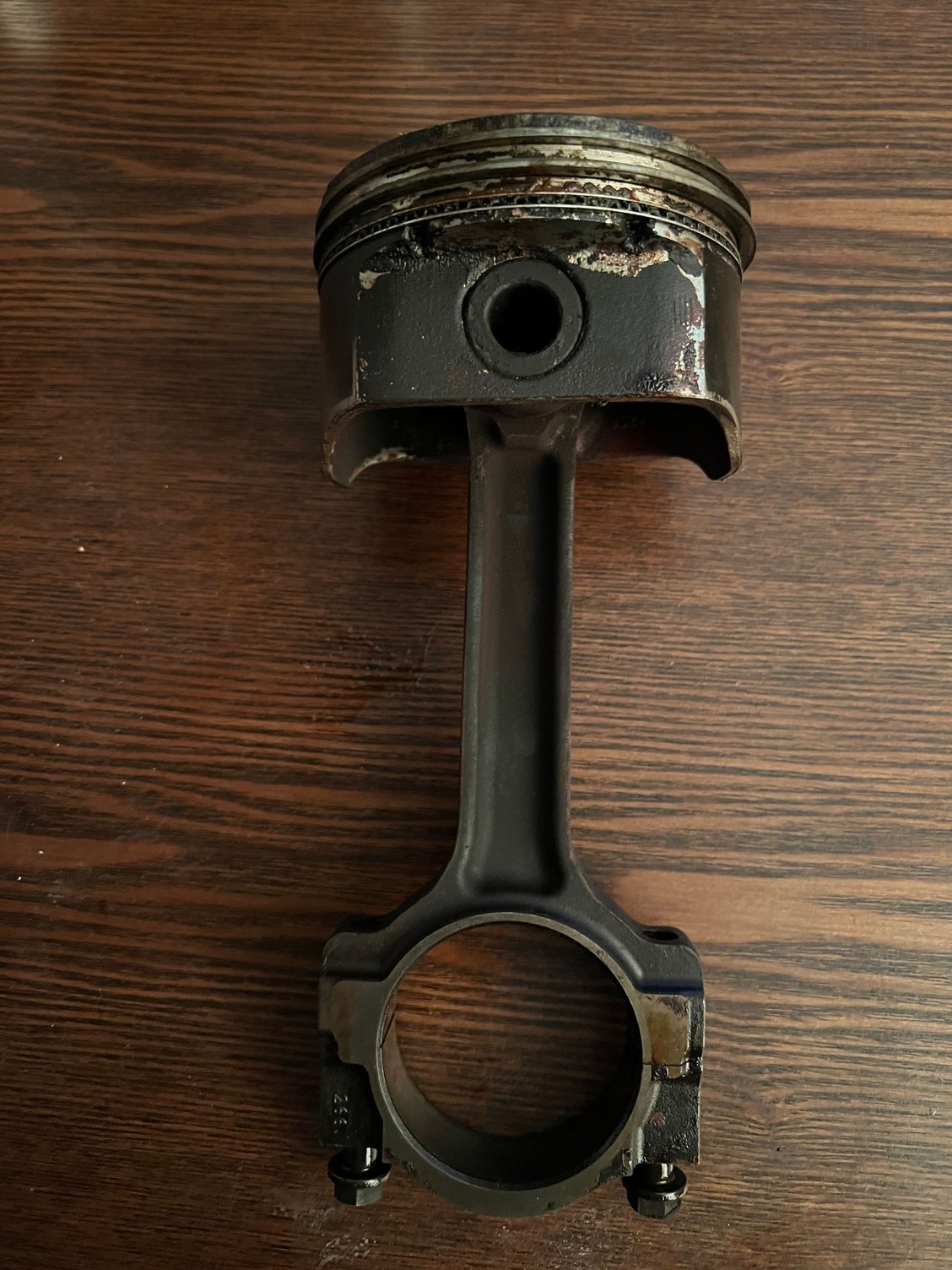 Can someone identify these? Gen 4 rods & gen 3 pistons?? LS1TECH