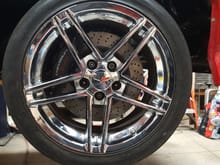 14" Brembo's up front