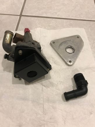 Old and new adapter with 3/4" fitting