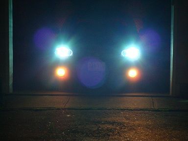 8000k HID with nokya 2500k fog light non aftermarket fog lamps..angel lights
