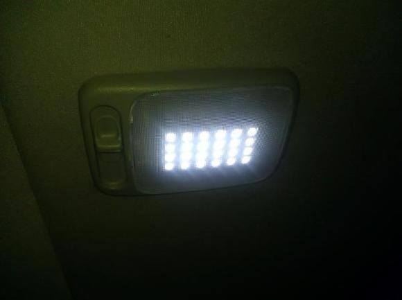 24 L.E.D Dome Light
