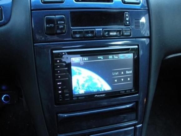 Pioneer touchscreen head unit