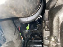 hose looks like it should attach to the black part