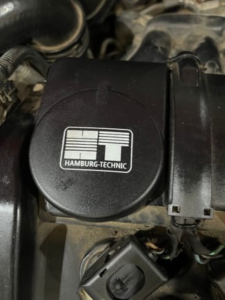 New PCV valve cover from ECS Tuning